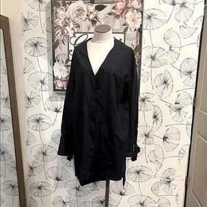 ZARA S Navy V-Neck Blouse
